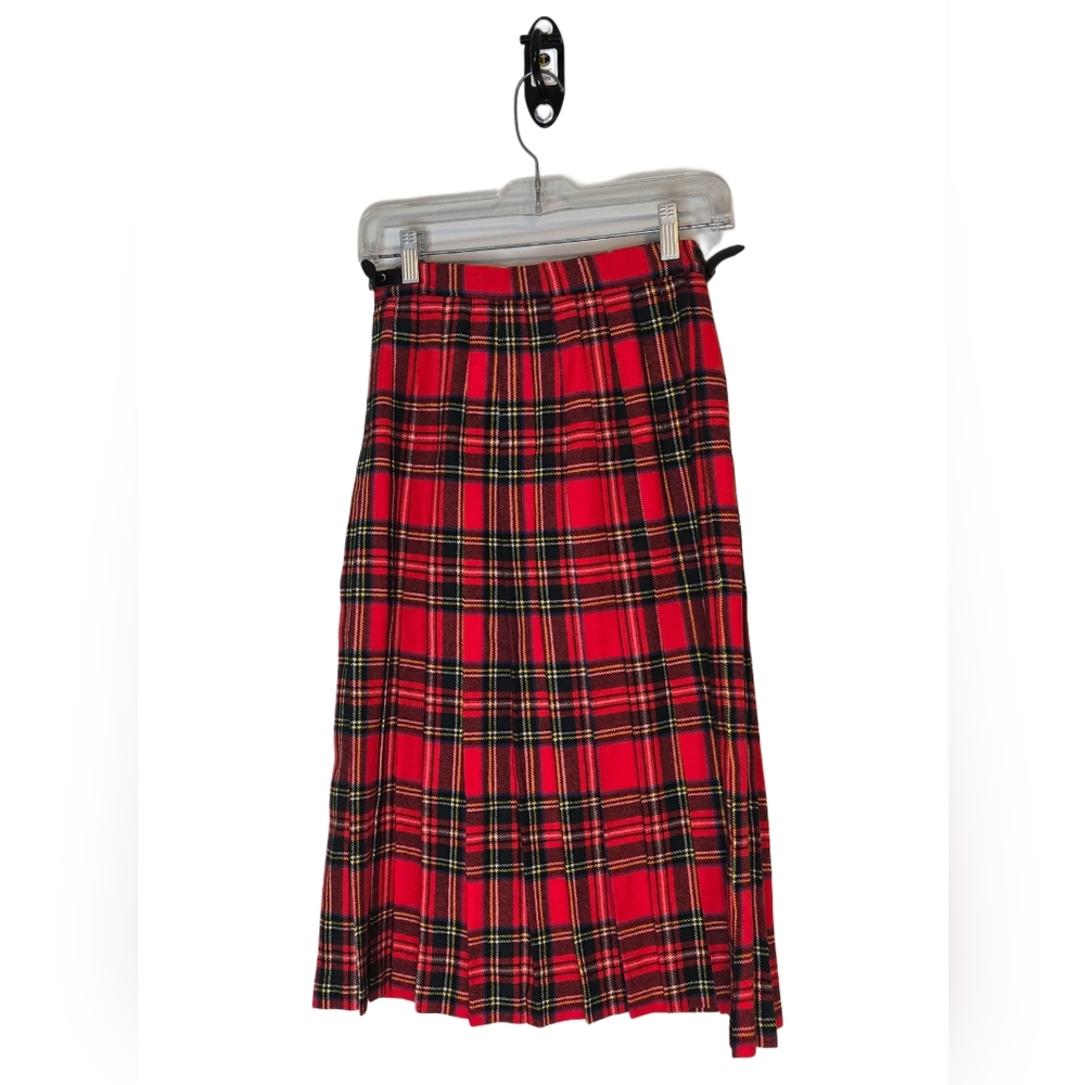 Vintage Red Plaid Midi Skirt with black belt detail - Picture 2 of 6
